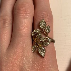 Rhinestone leaf ring